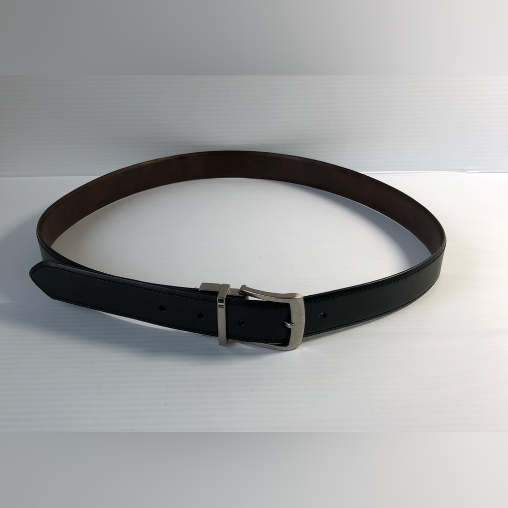 Tommy Hilfiger Men's Black/Brown Leather Belt Size 36/90